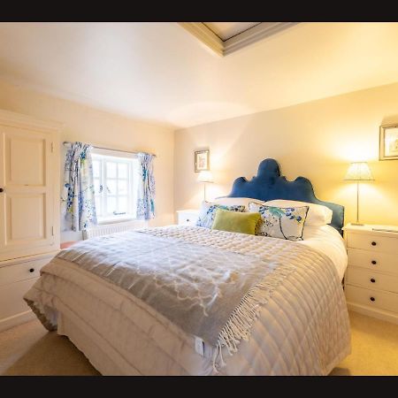 Wisteria Cottage , Pretty Cotswold Cottage Close To Chipping Campden Weston Subedge エクステリア 写真